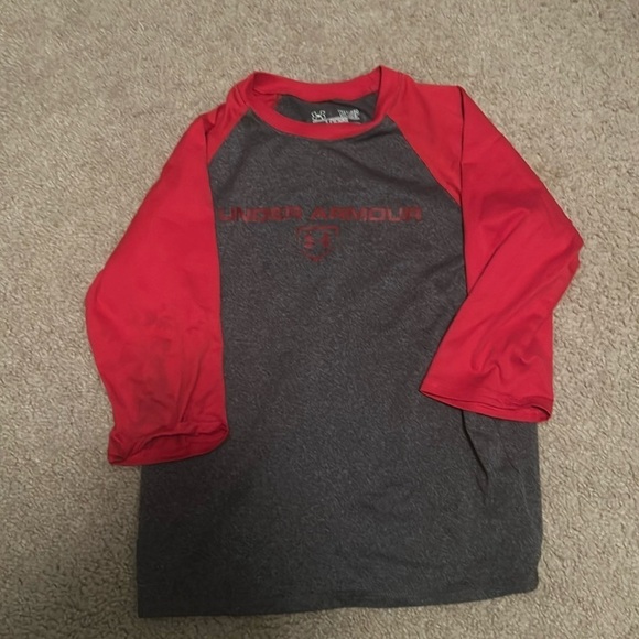 Youth Small Under Armour Shirt - Picture 1 of 2